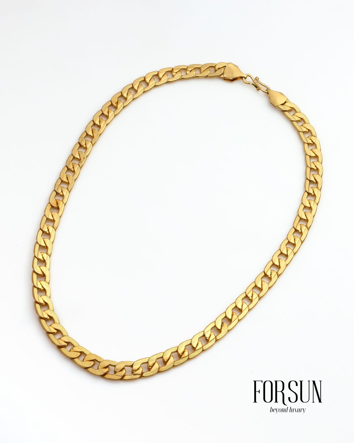 Memoir Genuine Brass Alloy Micron Goldplated Heavy Chain necklace for Men